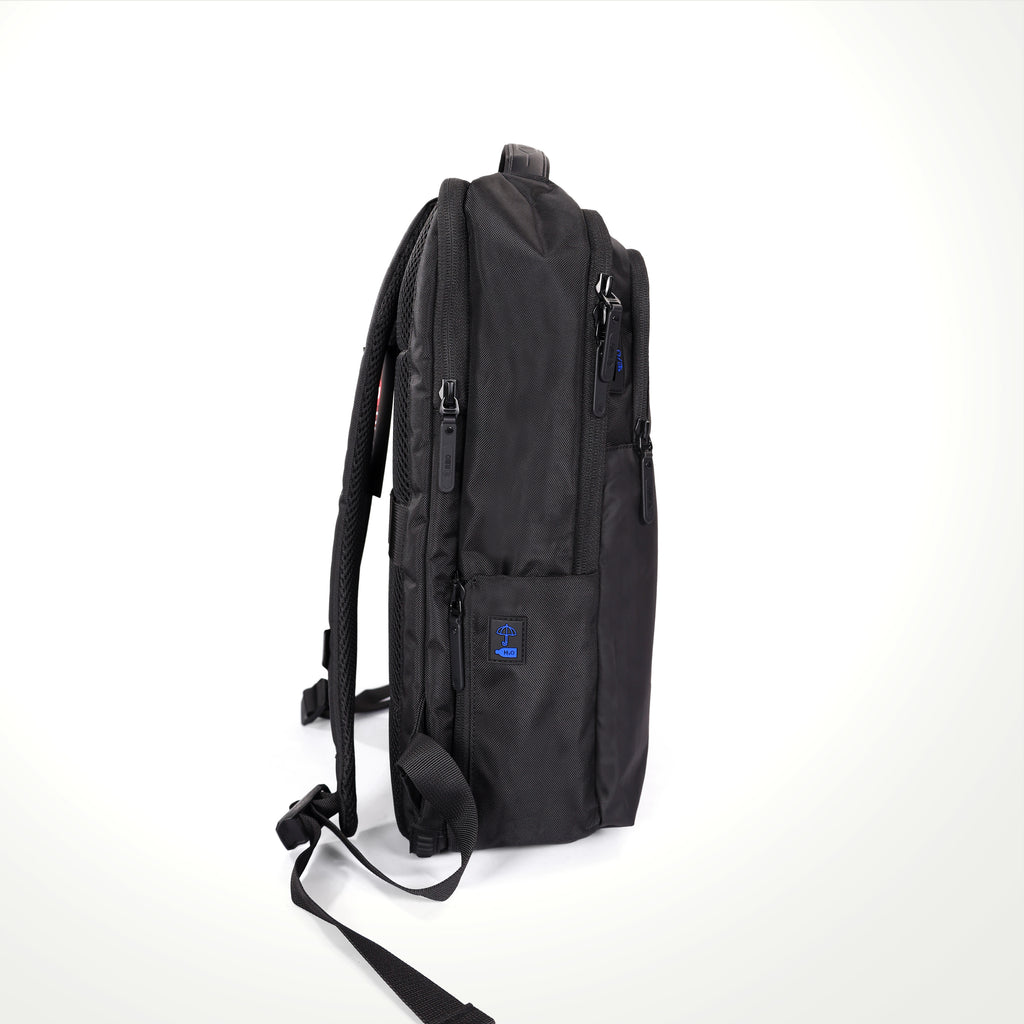 REO Black Minimalist Backpack