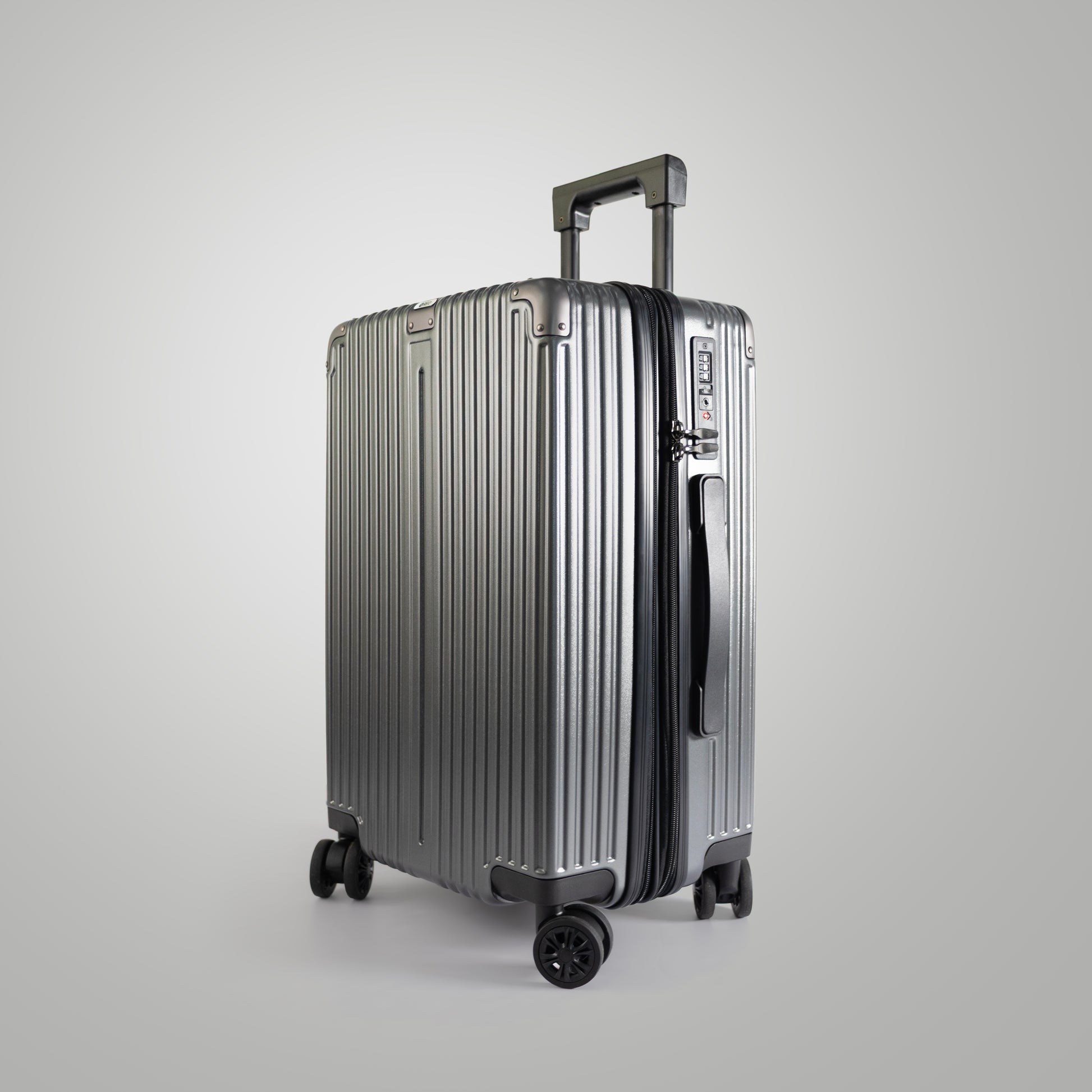 REO Metro Gray Polycarbonate Luggage