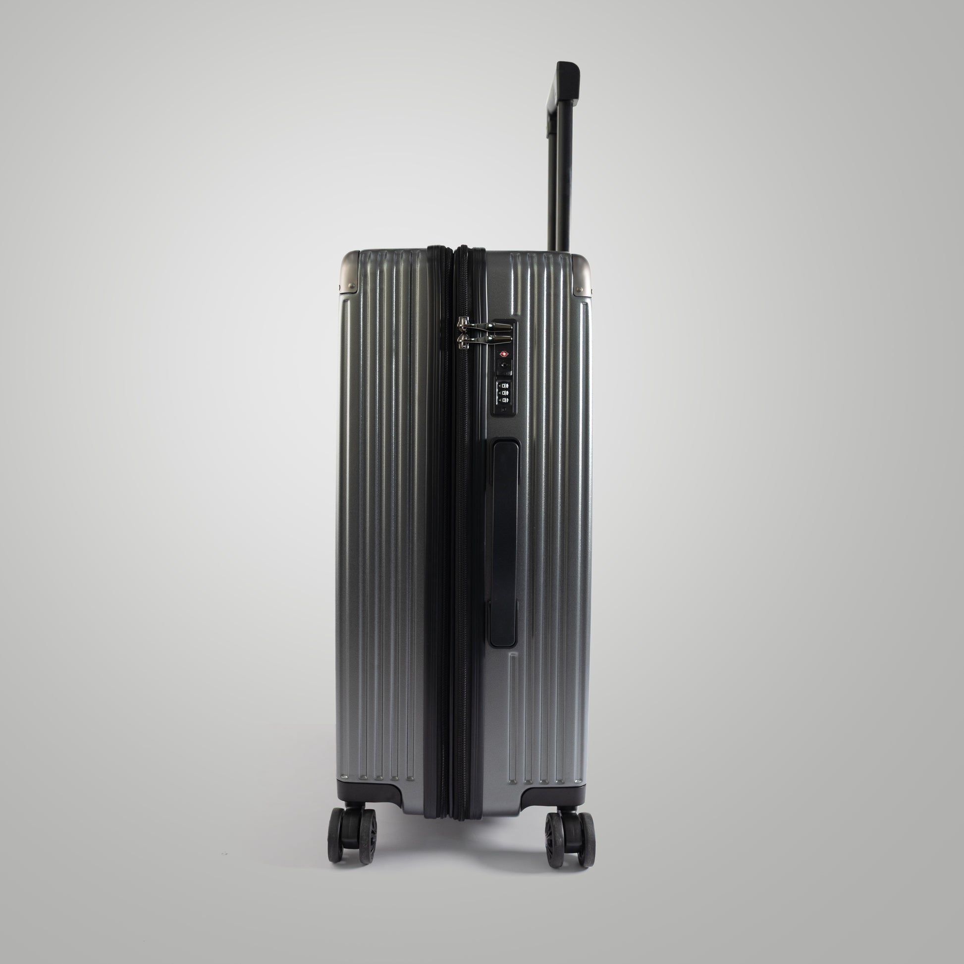 REO Metro Gray Polycarbonate Luggage